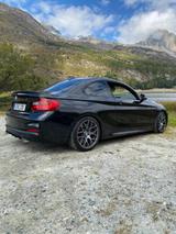 BMW M235i Coupe - Handschalter - M-Performance - BMW: Schwarz, Coupe