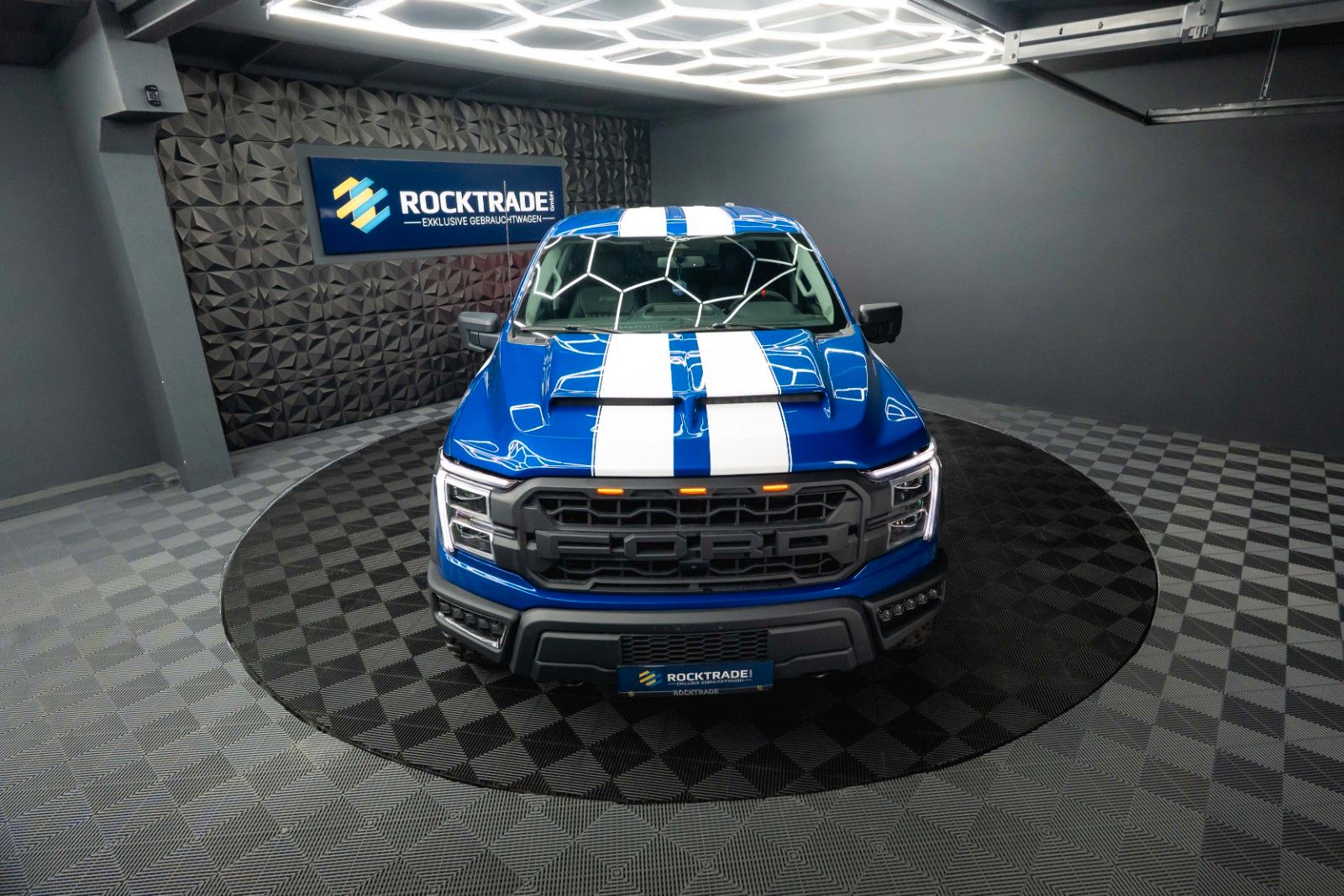 Fahrzeugabbildung Ford F150 5.0L V8 4x4 Offroad SuperCrew RAPTOR 1.Hand