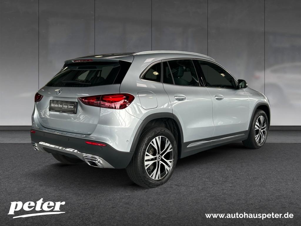 Mercedes-Benz GLA 250