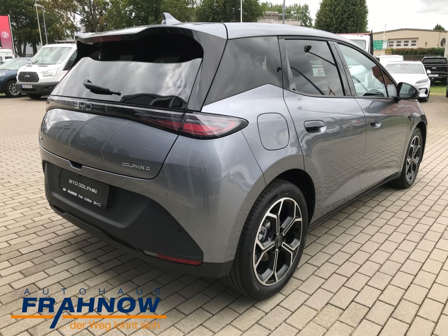 BYD DOLPHIN