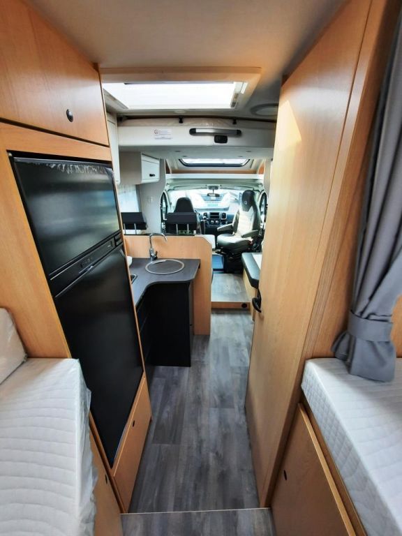 Fahrzeugabbildung Sunlight T 67 Adventure Edition Verfüg./Sparen Sie 12.121