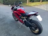 Ducati 1199 Panigale R Akrapovic, Magnesium Felgen sche - DUCATI F1