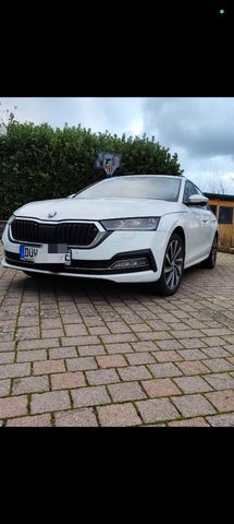 Skoda Octavia 1.4 TSI iV DSG FIRST EDITION COMBI F...