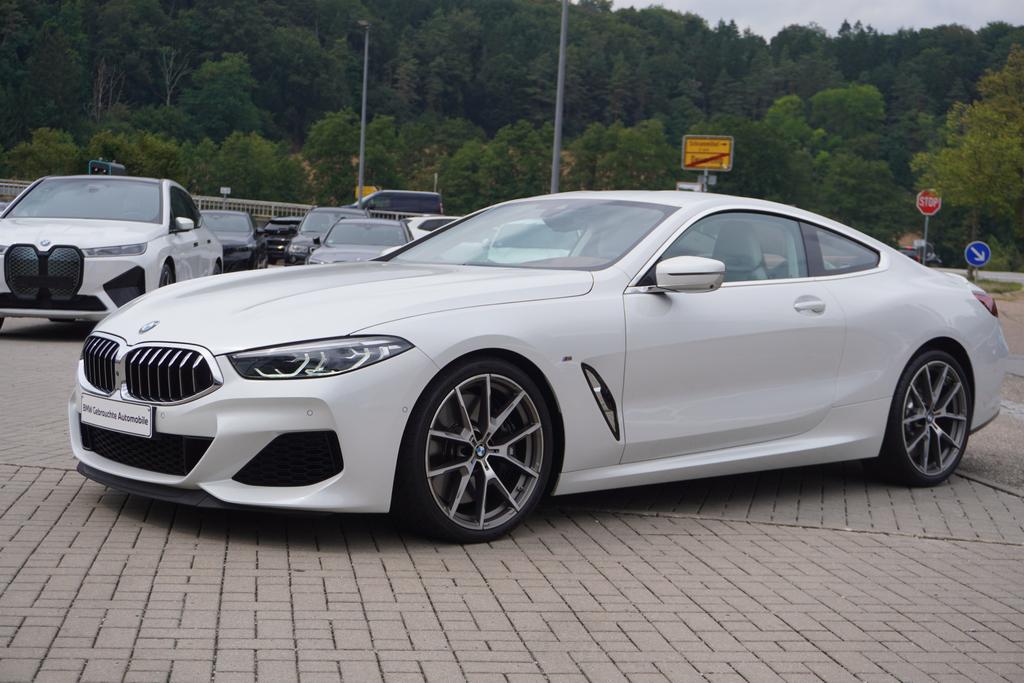 BMW M850i xDrive Coup DAB Aktivlenkung LED WLAN 2020