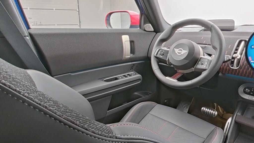 MINI John Cooper Works Countryman - Bild 10
