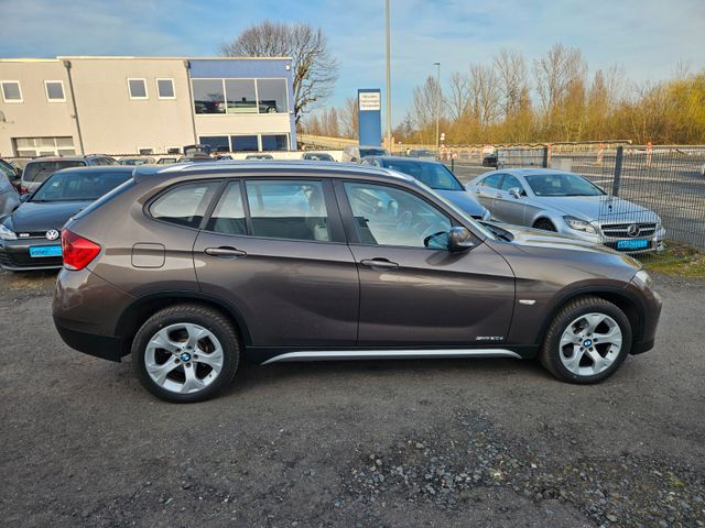 BMW X1 Baureihe X1 20 d sDrive Rück kamera -NAVI