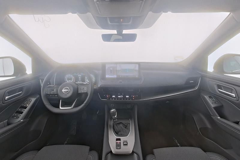 Fahrzeugabbildung Nissan Qashqai 1.3 Schaltgetriebe - N-Connecta