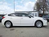 Subaru Impreza 1.6i 4x4+LEDER+NAVI+ACC+CAM+S.DACH+SHZ - Subaru Impreza Gebrauchtwagen