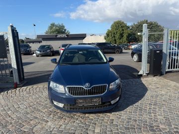 Skoda Octavia - 2