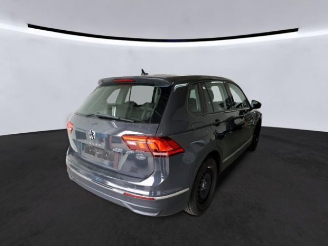 Volkswagen Tiguan 1.5TSI Klima LED Lane Assist Front Assist foto 2