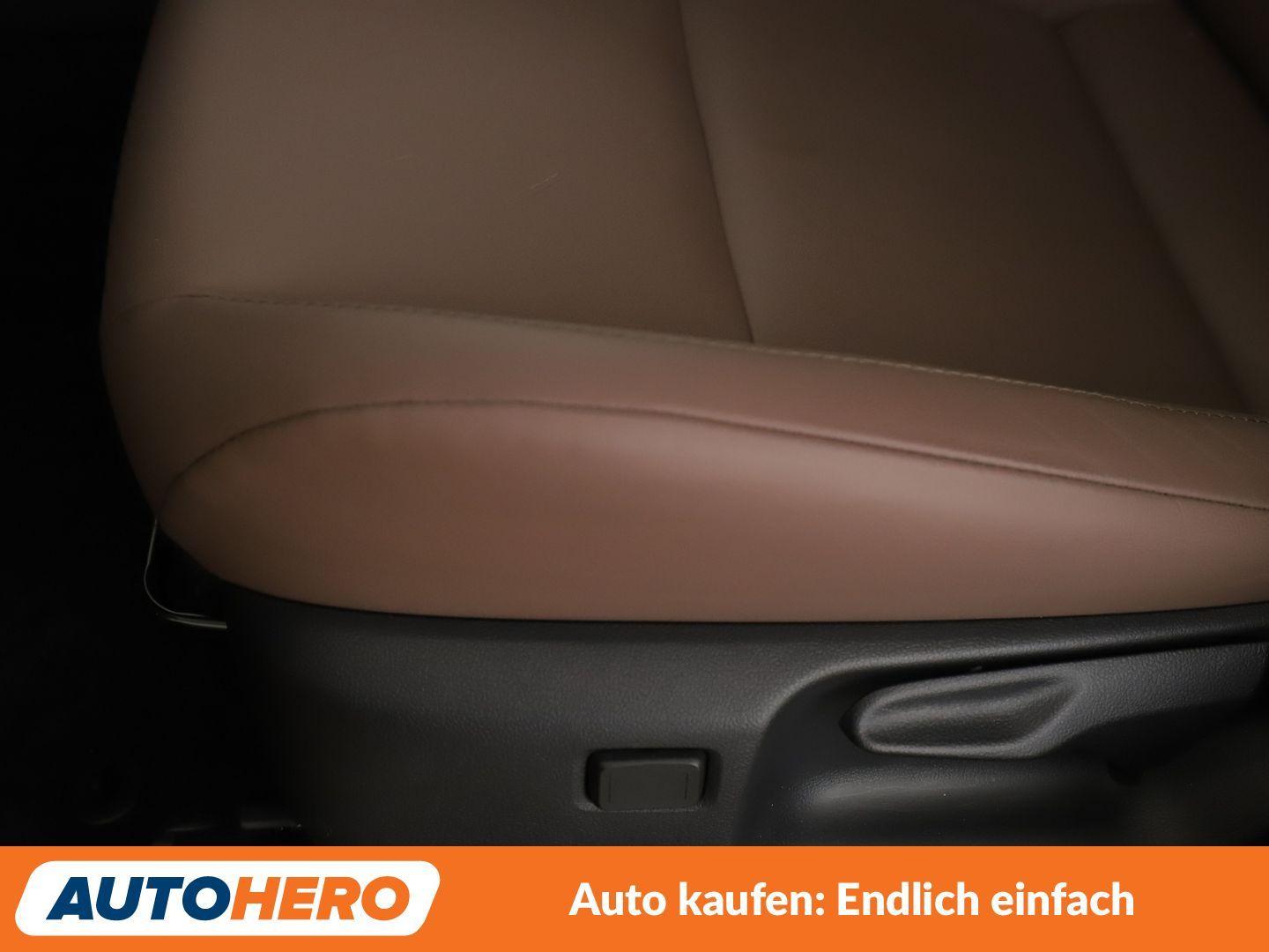 Lexus LBX-Serie 1.5 Hybrid Elegant Aut.*NAVI*LED*SPUR*