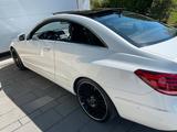 Mercedes-Benz TOP ! E 200 Sport Edition*PANO*KAMERA*LED - Mercedes-Benz: Sport Edition