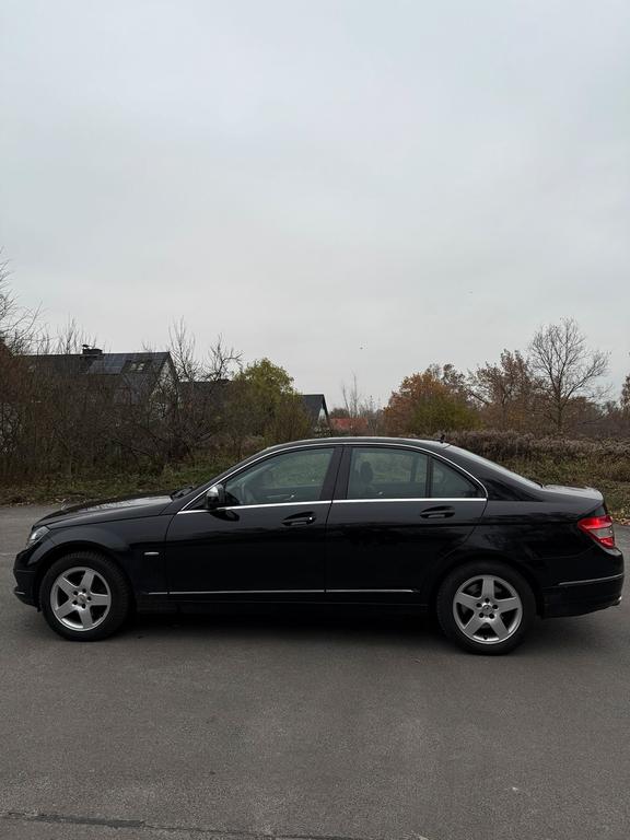 Mercedes-Benz C 200