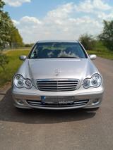 Mercedes-Benz C 180 KOMPRESSOR CLASSIC Classic - Mercedes-Benz C 180: Classic
