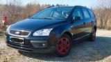 Ford Focus MK2 Turnier 1,6 Ti-VCT Ghia - Ford Focus: Turnier Ghia