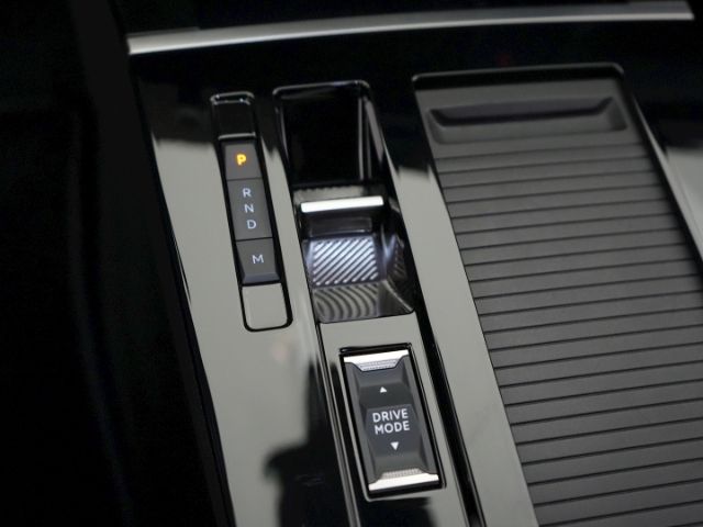 Astra L LIM GS AUTOMATIK+AHK+LED MATRIX+NAVI+360