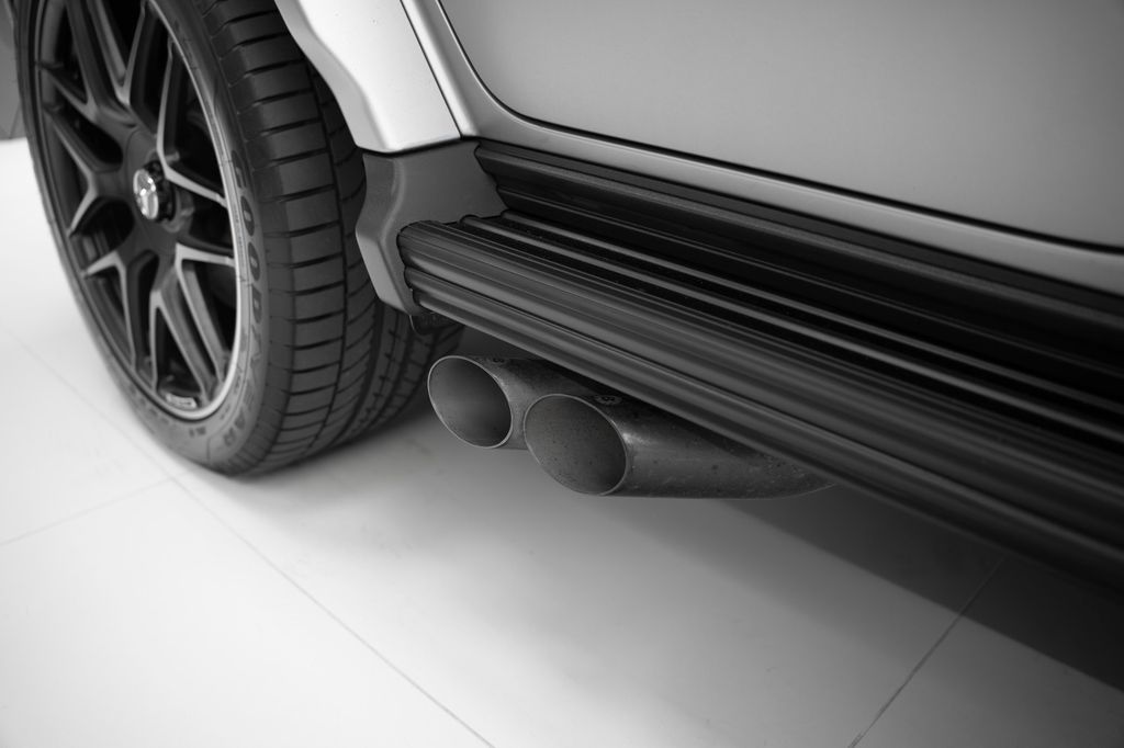 G 63 AMG BRABUS MAGNO GREY/BLACK CARBON - Bild 8