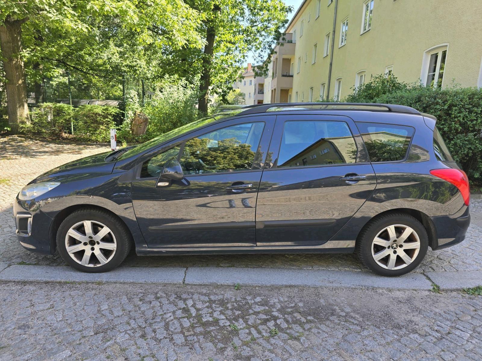 Peugeot 308 2011 — photo 6