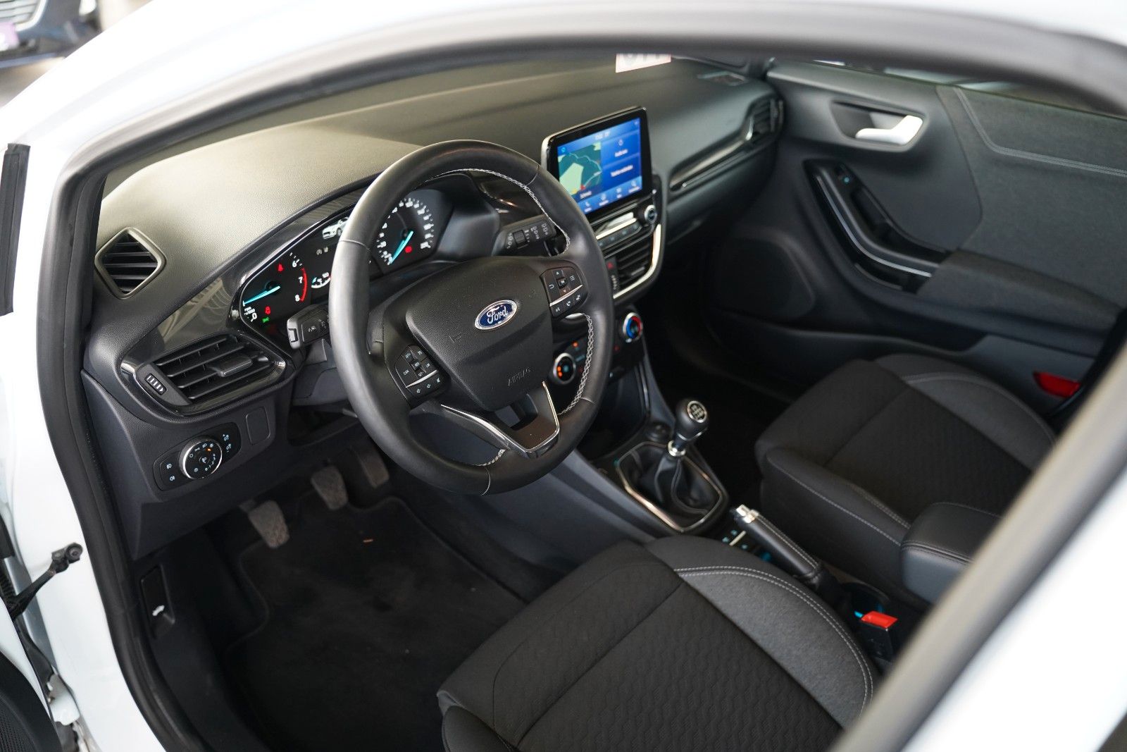 Fahrzeugabbildung Ford Puma Titanium  Hybrid*WINTER-P*KAMERA*NAVI