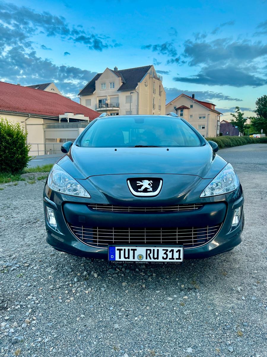 Peugeot 308, 2010