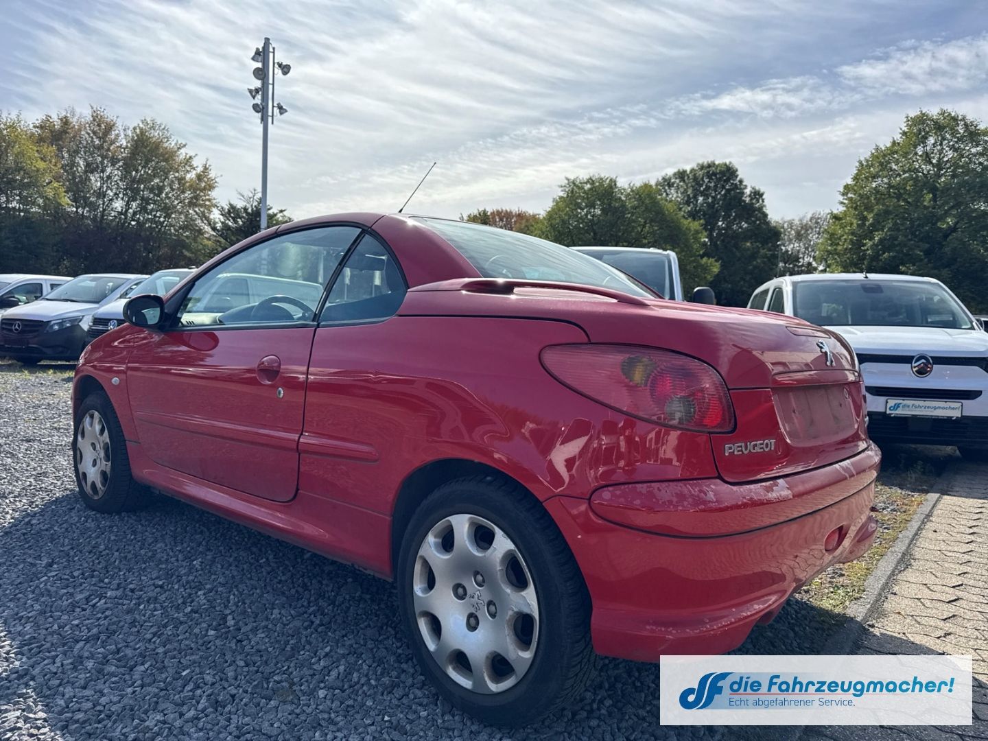 Fahrzeugabbildung Peugeot 206 Cabriolet CC El. Verdeck Sportsitze*EXPORT