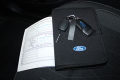 Fahrzeugabbildung Ford EcoSport 1.0 EcoBoost TREND Winter Paket + GJR