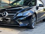 Mercedes-Benz E 350 Cabriolet E 350 BlueTEC - - Mercedes-Benz E-Class: Von Privat