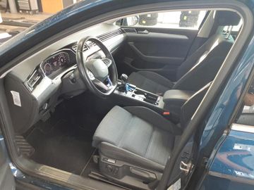 Volkswagen Passat Variant - 5