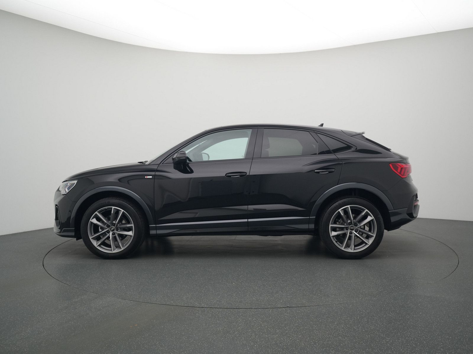 Audi Q3 - Bild 20