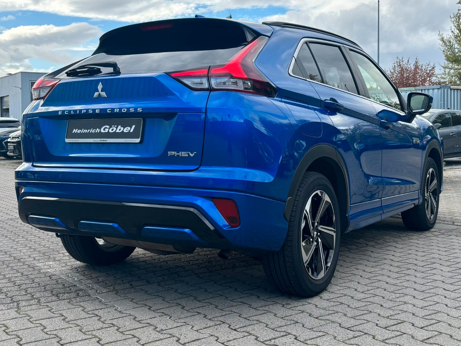 Fahrzeugabbildung Mitsubishi Eclipse Cross PHEV PLUS