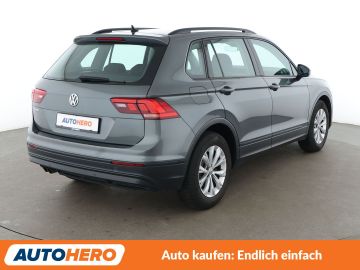 Volkswagen Tiguan - 6