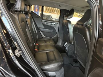 MYAUTOCENTER – Gebraucht- und Jahreswagen mit Werkstattservice in Pfaffenhofen Volvo XC 40 XC40 Inscription AWD *2. Hand*360°Kamera*