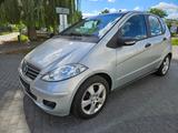 Mercedes-Benz A 200 / Automatik - Mercedes-Benz A-Klasse Gebrauchtwagen in Berlin
