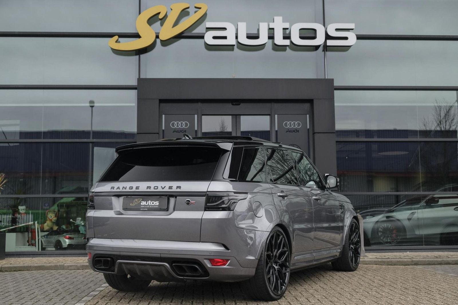Land Rover Range Rover Sport P575 SVR 575pk panorama dach * imagem 2