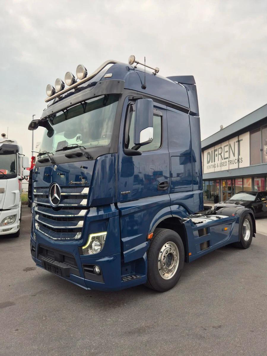 Mercedes-Benz Actros 1851 with Retarder