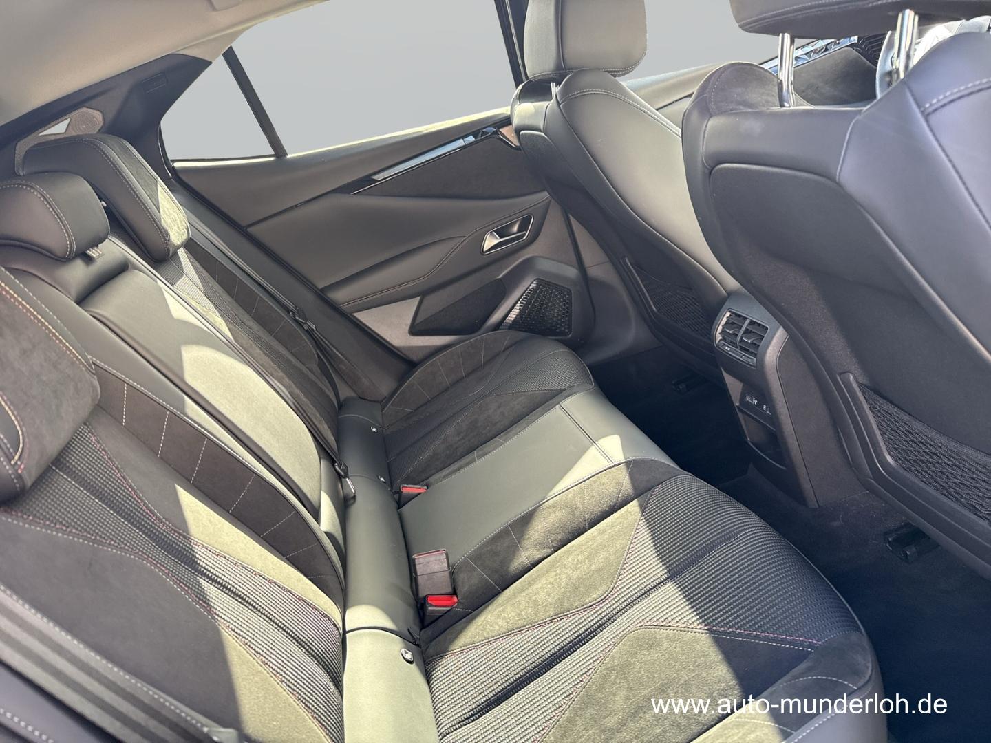 DS Automobiles DS4 e-Tense Hybrid 225  Performance Line+   NAVI