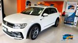 Volkswagen VOLKSWAGEN Tiguan 1.6 TDI SCR Sport BlueMotion T - Volkswagen Tiguan mit Diesel-Antrieb: Limousine
