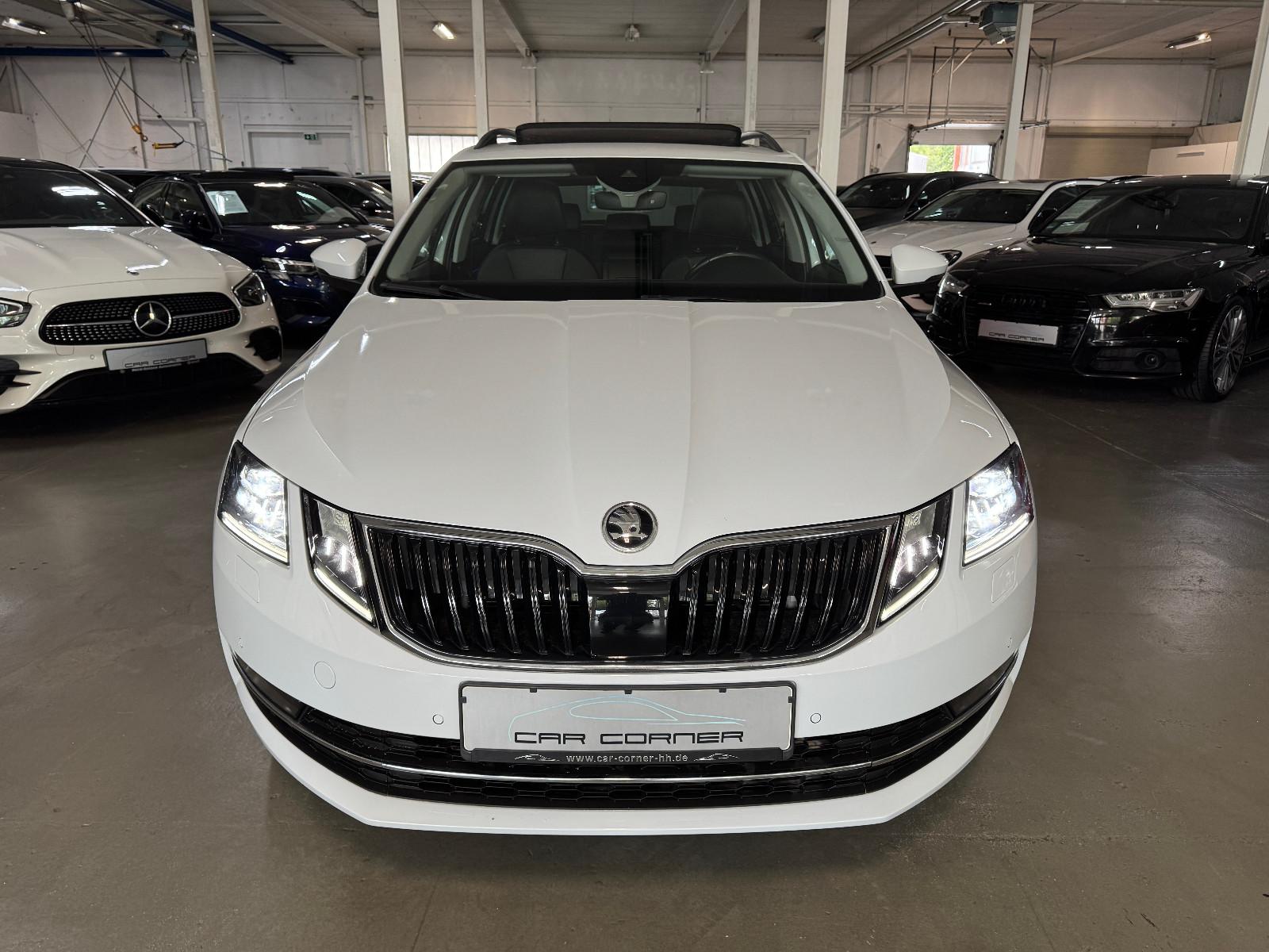 Skoda Octavia STYLE 4X4 PANO NEUER MOTOR / MEGA VOLL