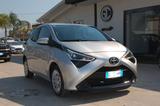 Toyota Aygo 1.0 Connect X-Play 72CV Uff Italy Le - Toyota Aygo (X): Play Connect