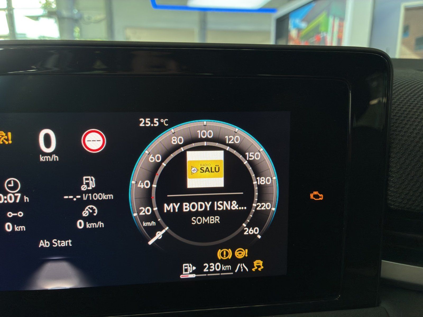 Fahrzeugabbildung Volkswagen T-Roc 1.5 eTSI W R-Line 360,HUD,Kamera,LED,Navi
