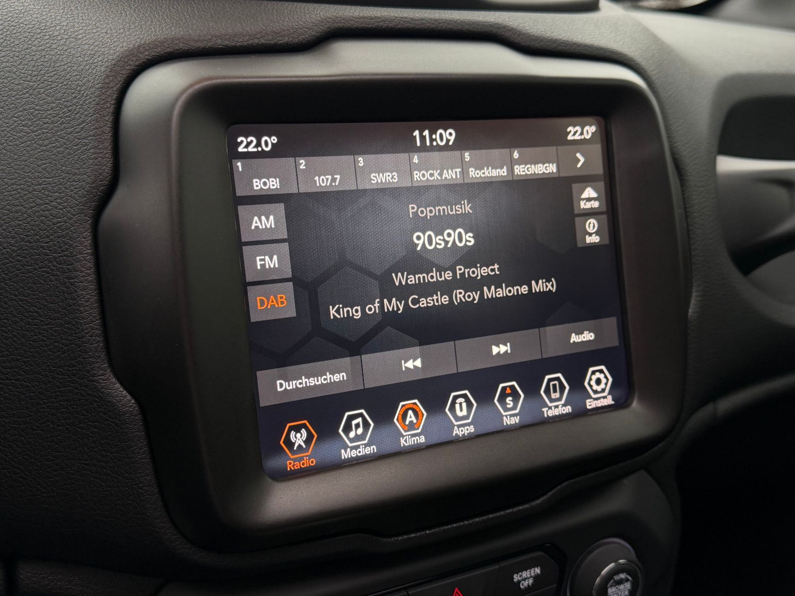 Fahrzeugabbildung Jeep Renegade Longitude Mild-Hybrid FWD/PANO/NAVI/KAM