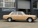 Mercedes-Benz E 240 D 3,0 Automatik * 63.500 KM * 240 D /8 - Mercedes-Benz Oldtimer mit Diesel-Antrieb