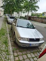 Skoda ŠKODA OCTAVIA 1.6 SR benzin - gebrauchte Skoda Octavia aus dem Jahr 2000