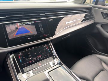 Audi Q7 - 12