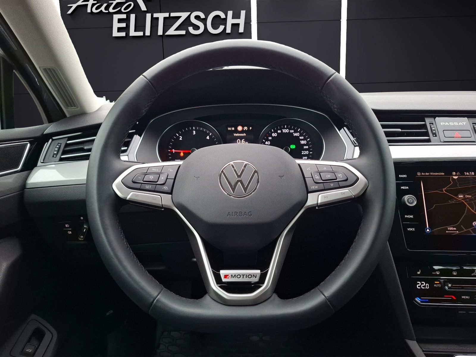 Fahrzeugabbildung Volkswagen Passat Variant TDI Business DSG 4M LED Navi ACC
