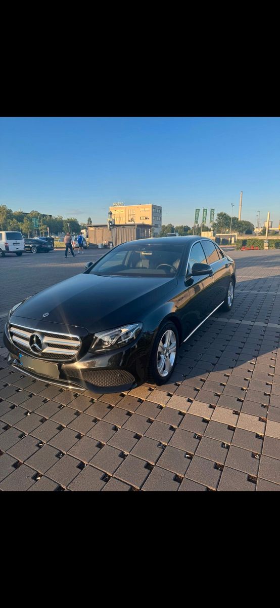 MERCEDES-BENZ E 350 d | TÜV bis 01.2027| Scheckheftgepflegt