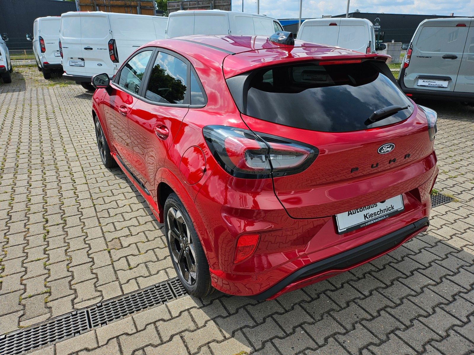 Fahrzeugabbildung Ford Puma Hybrid ST-Line X