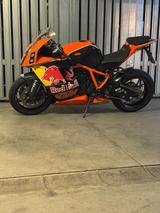 KTM RC8R - KTM RC