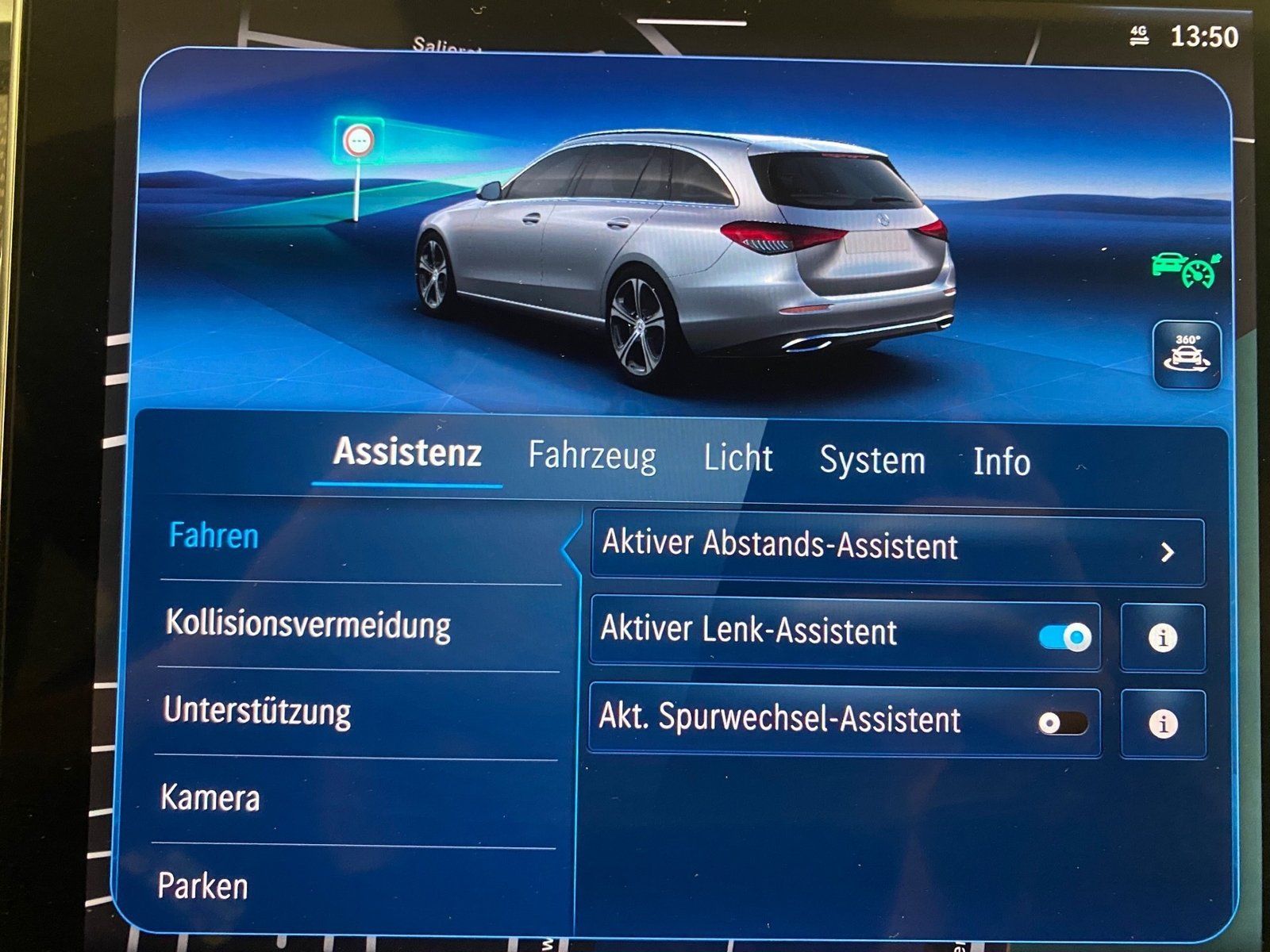 Fahrzeugabbildung Mercedes-Benz C 300 T AMG*Panorama*Distro*AHK*Night*LED*Totwin