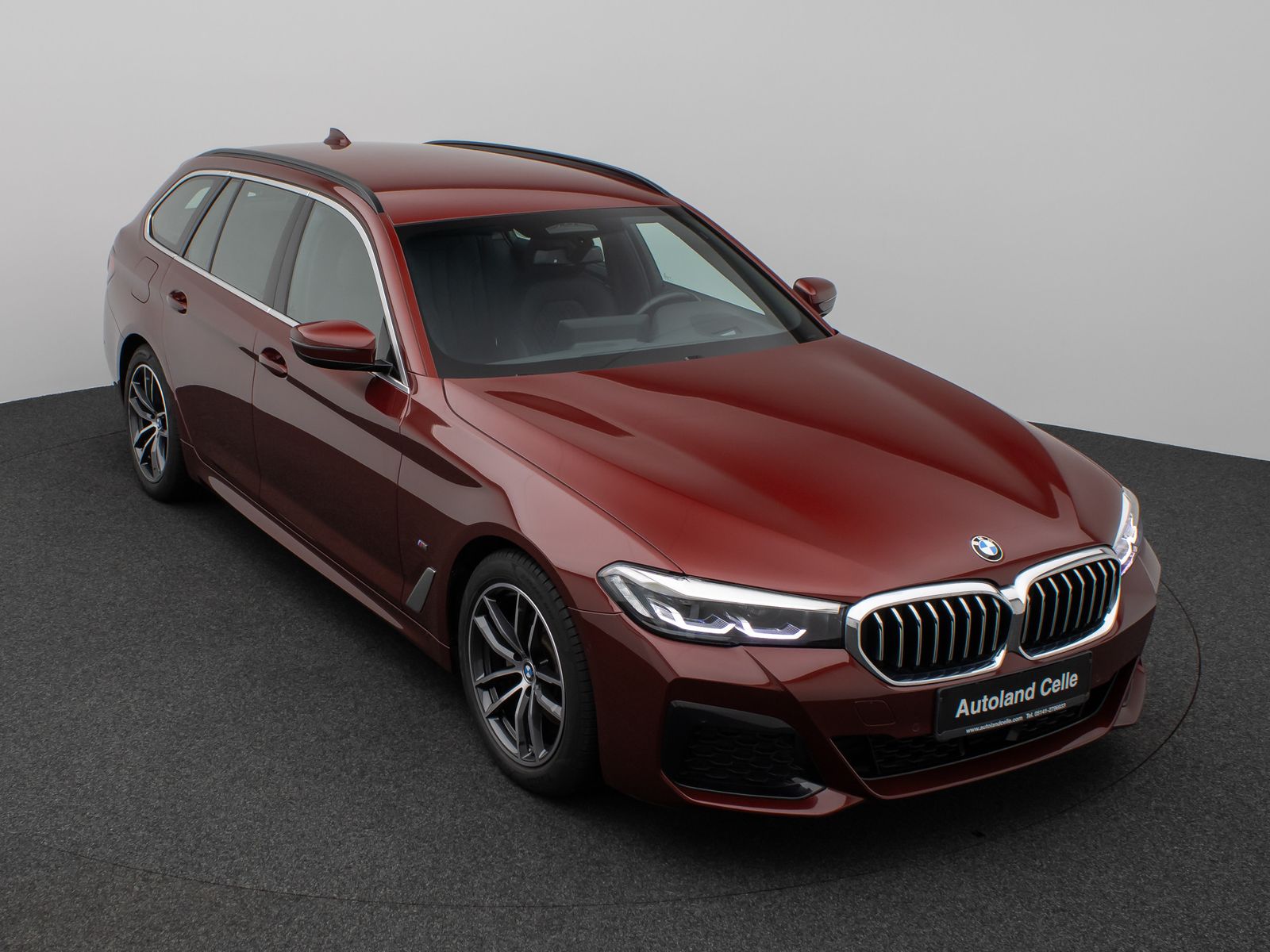 Fahrzeugabbildung BMW 520d xD M Sport Kamera HUD DAB Alarm Individual